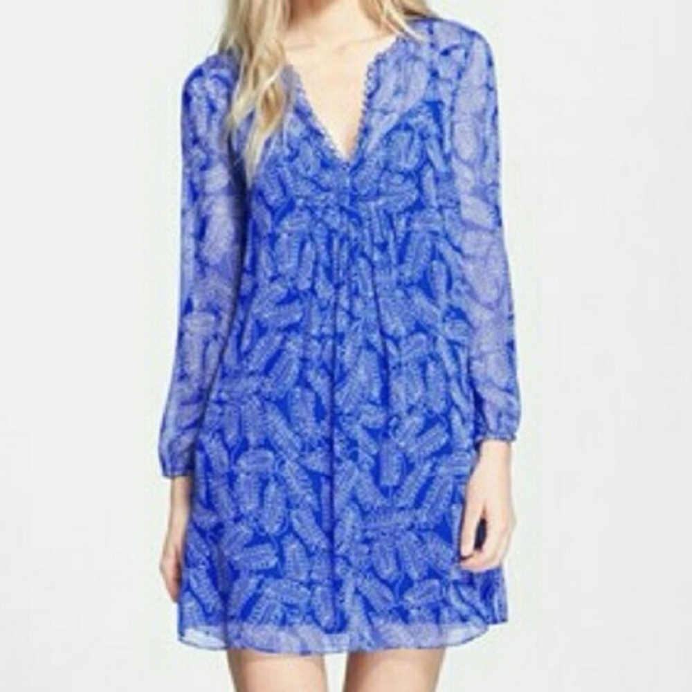 Diane von Furstenberg Aria Silk Tunic Dress in Buds Blue  Size 0 Split V Neck